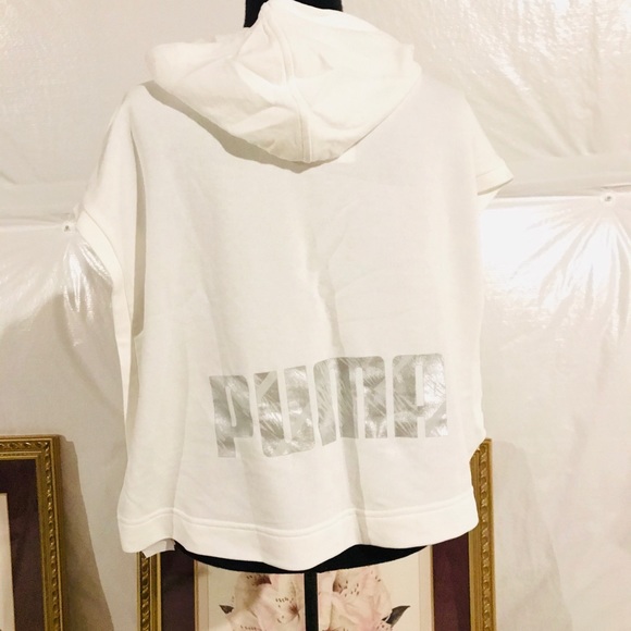 Top - Picture 2 of 3